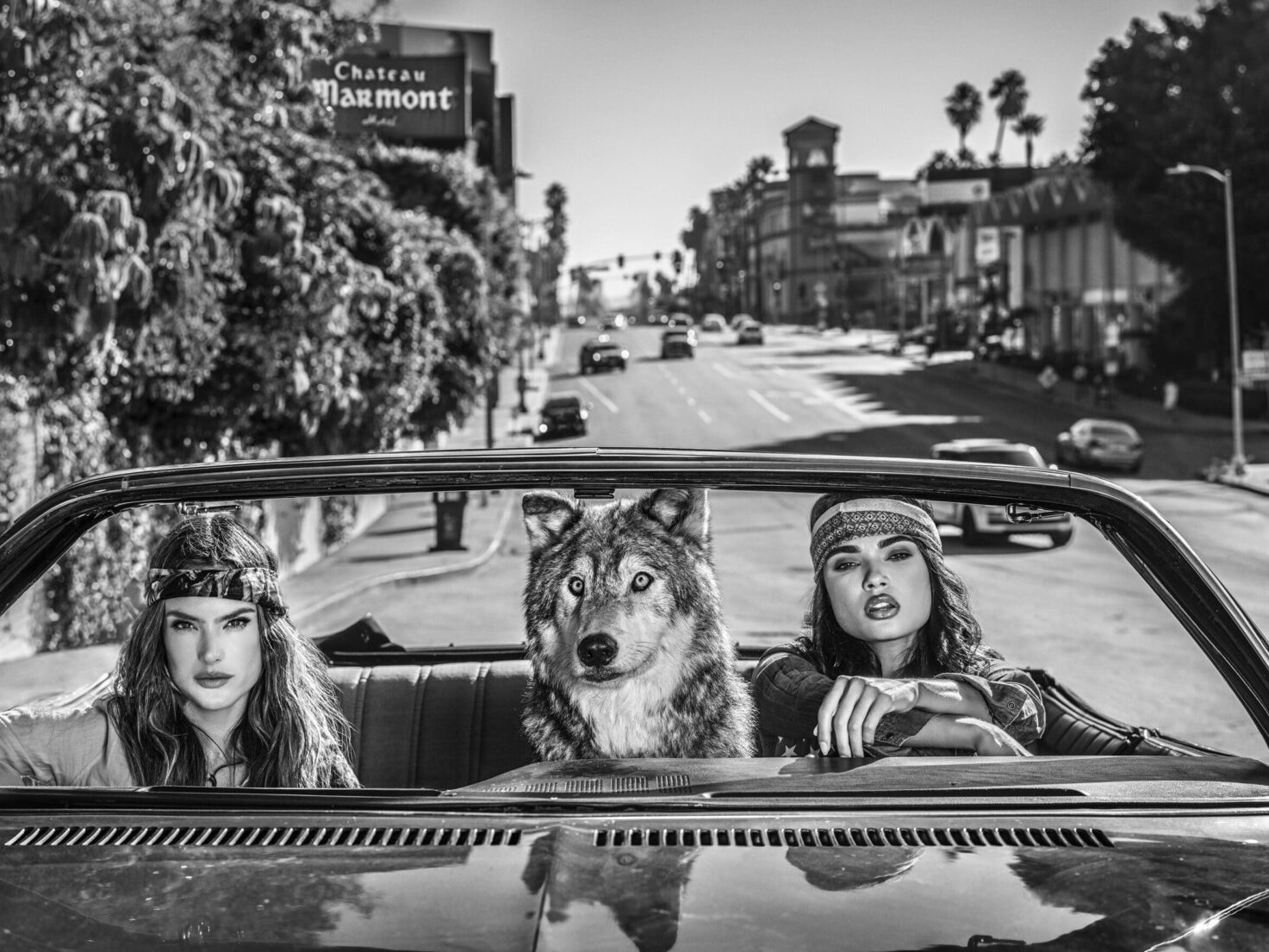 David_Yarrow_Castle_on_Sunset_Hilton_Asmus_Contemporary