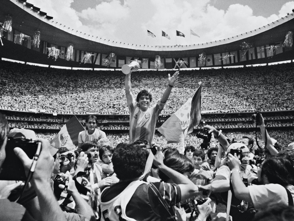 David_Yarrow_Maradona_Hilton_Asmus_Contemporary