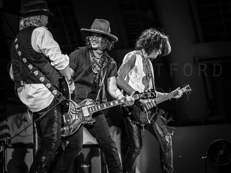Brad Whitford, Johnny Depp, Joe Perry