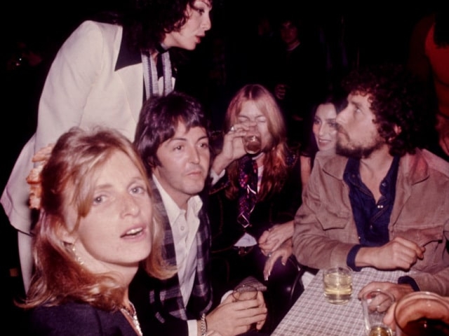 bob and sara dylan paul and linda mccartney cher and gregg allman 1976