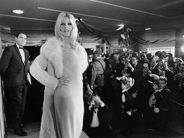 brigbardotinwestwood for viva maria 1964