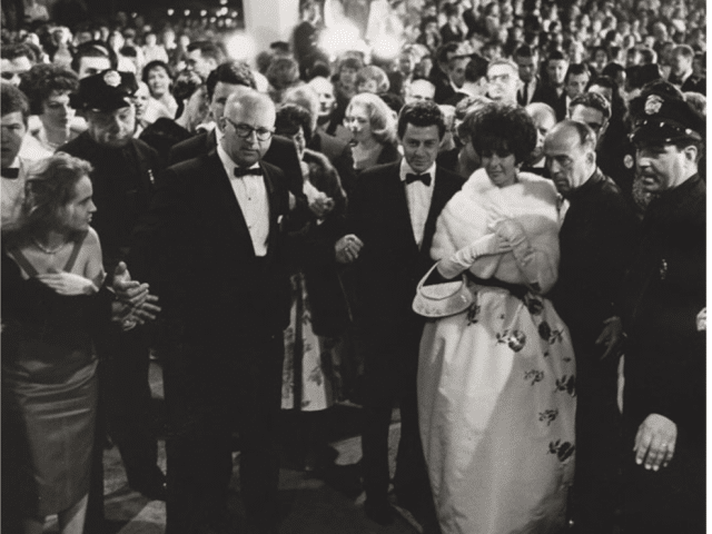 elizabeth taylor at the oscars