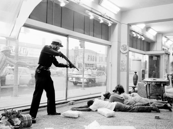 lapd watts riot looters 1965