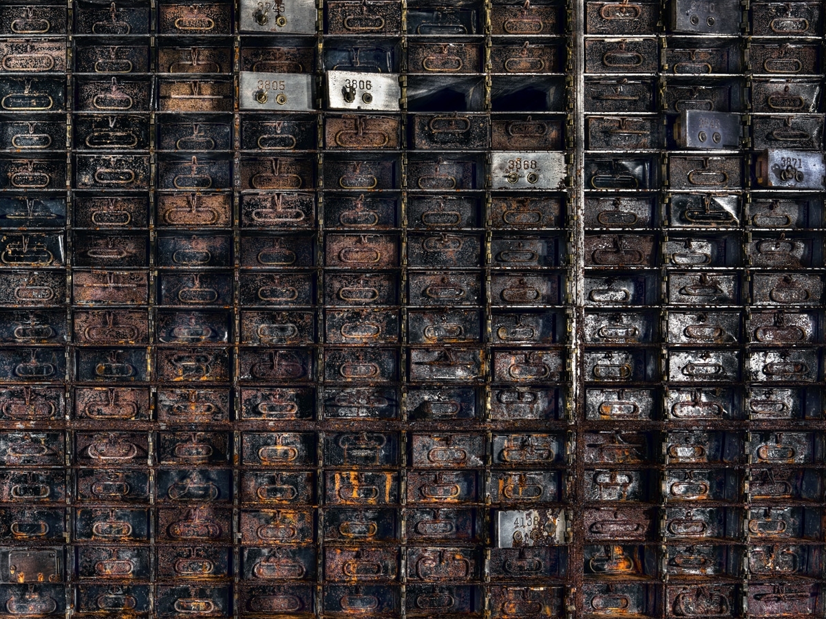 Christian Voigt - Safe - Hilton Contemporary