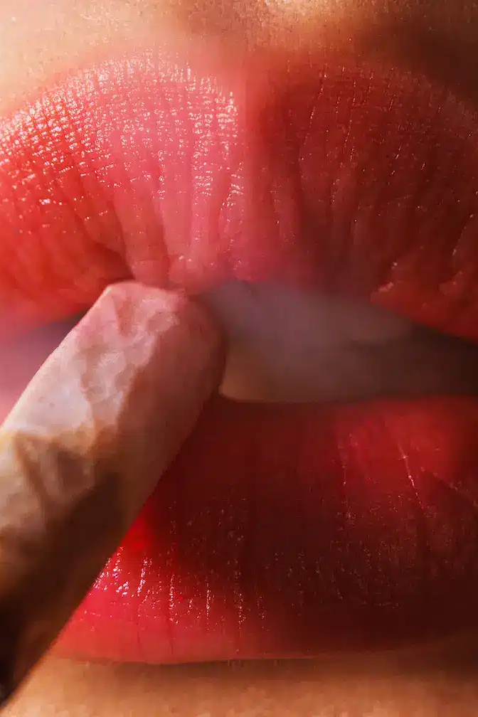 JOINT VENTURE - Hilton Contemporary - Markus Klinko