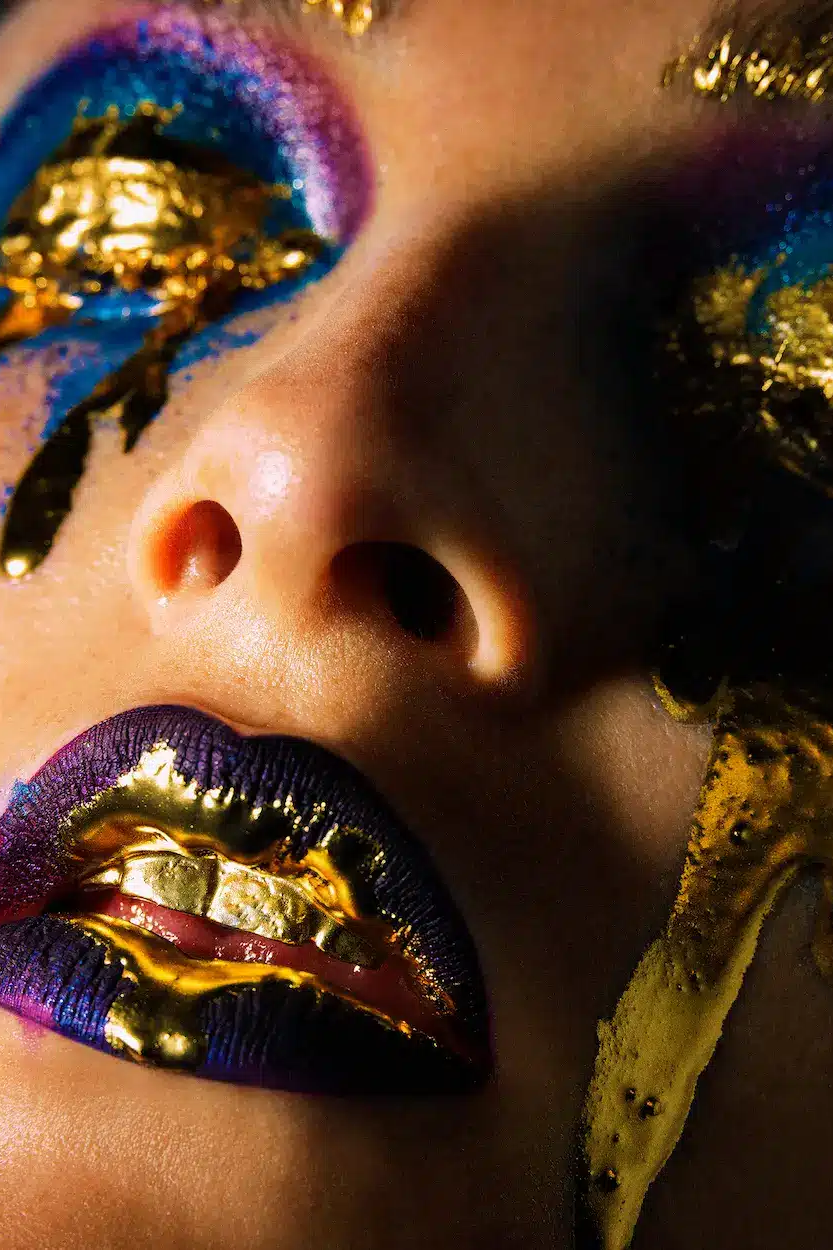 The Face Of Greed - Hilton Contemporary - Markus Klinko