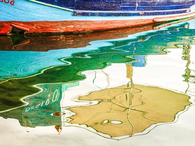 Between Presence and Absence One | Bahar Kural