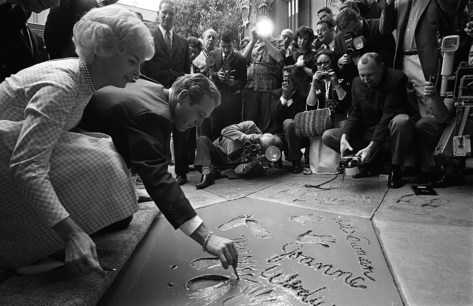 Paul Newman and Joanne Woodward handprints at Grauman’s Chinese Theatre, Hollywood Boulevard, 1963