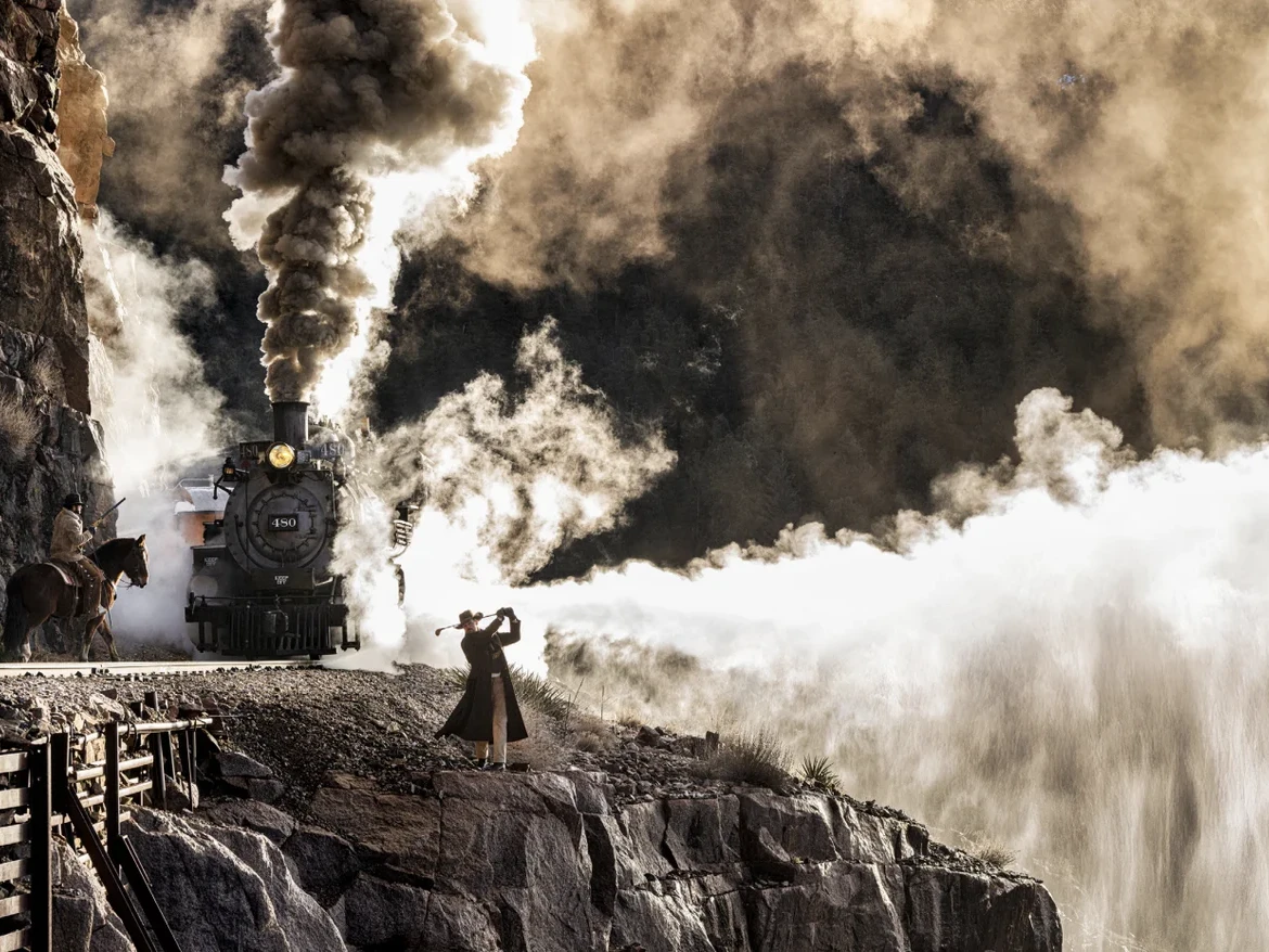 The Gunslinger (Colour) | David Yarrow