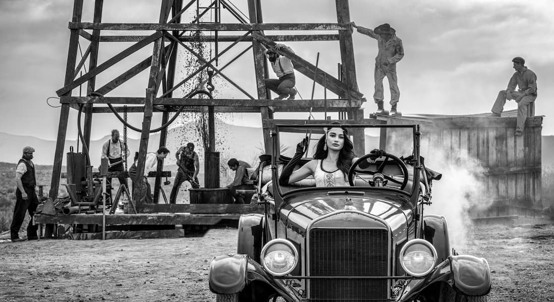 The Roaring ’20s (B&W)