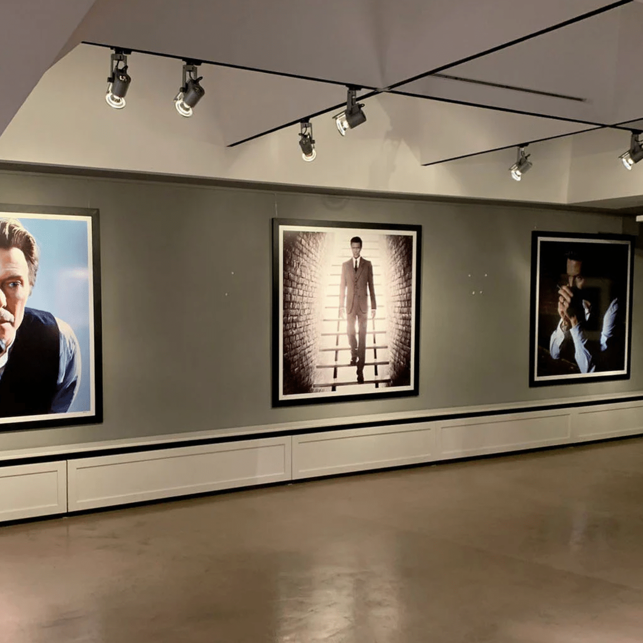 At Stephen Hoffman Gallery in Munich, in 2021.